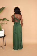 Load image into Gallery viewer, Make a statement dress